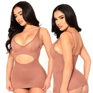 Beige Nude Shapewear for open mid dresses and shirts (XL)